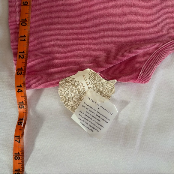 Altar’d State Tank - Picture 6 of 9